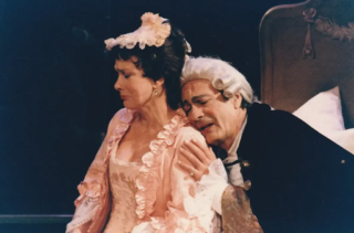 Υπηρέτριες